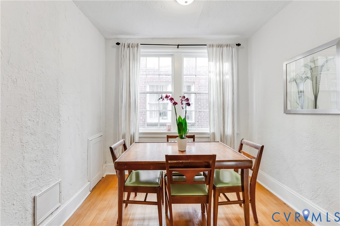 2810 Kensington Ave Unit#9