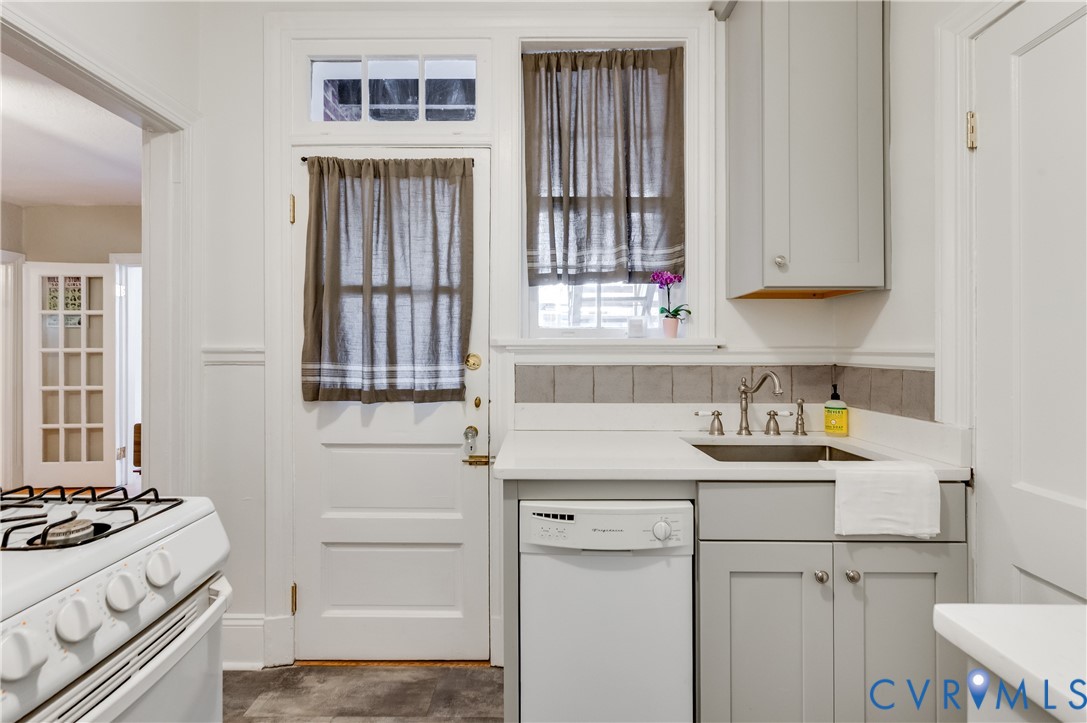 2810 Kensington Ave Unit#9