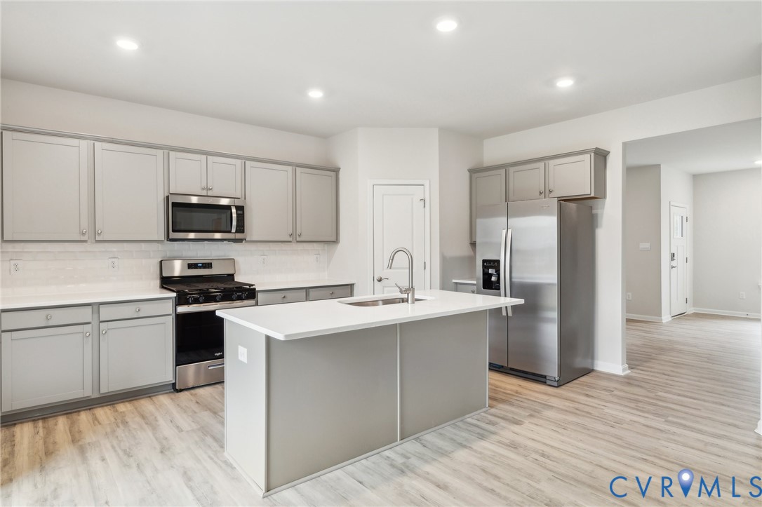 7766 Secret Knoll Ter