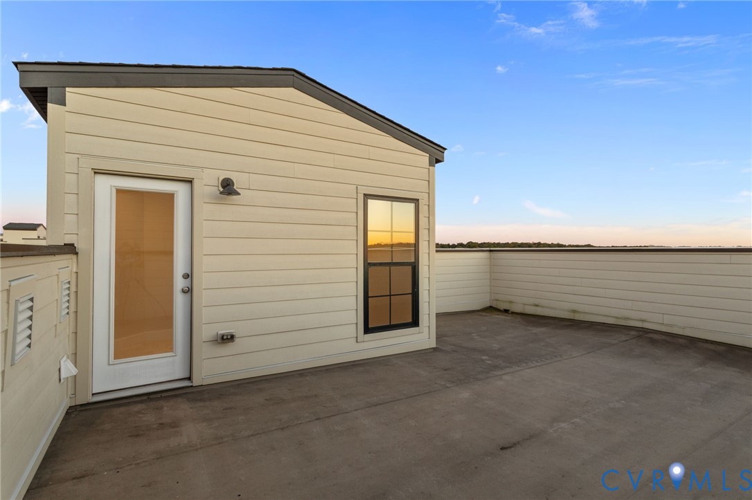 4304 Weaver Brook Rd Unit#B