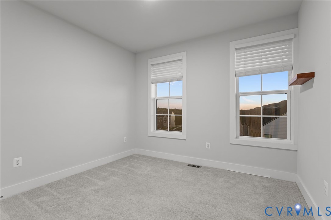 4304 Weaver Brook Rd Unit#B