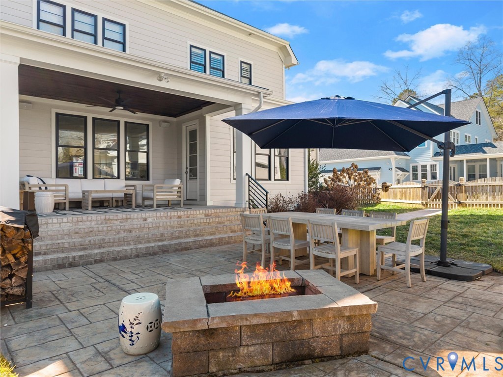2100 Tulip Hill Dr