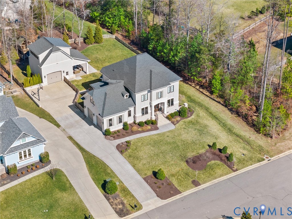 2100 Tulip Hill Dr