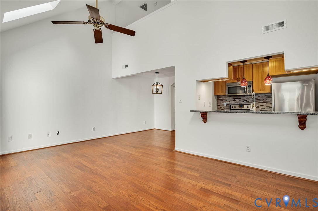 2151 Waters Mill Pt