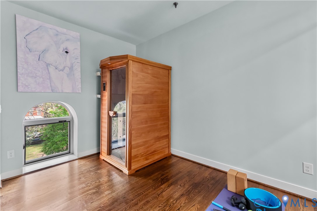 1401 Floyd Ave Unit#U209