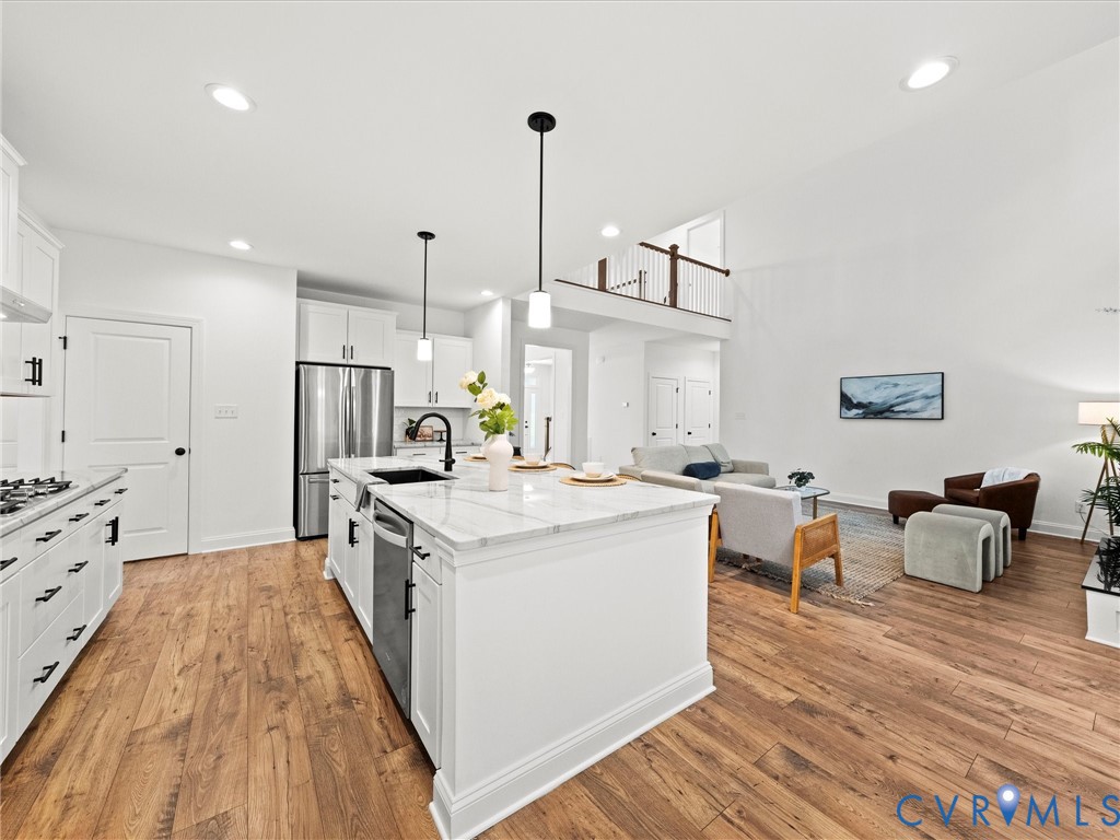 11730 Riverboat Dr