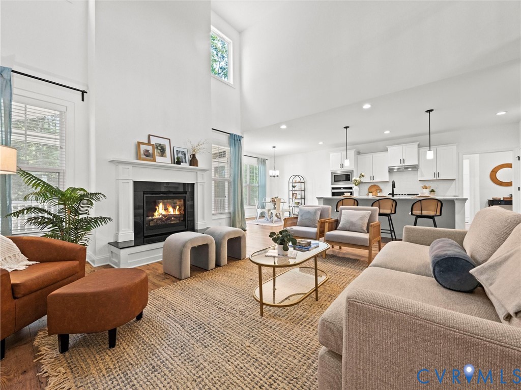 11730 Riverboat Dr
