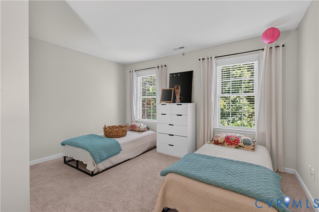 8320 Laurel Meadows Dr