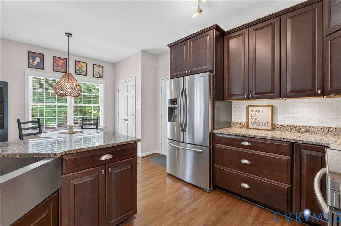8320 Laurel Meadows Dr