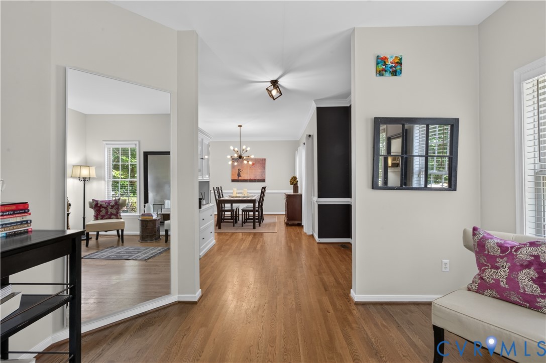 8320 Laurel Meadows Dr
