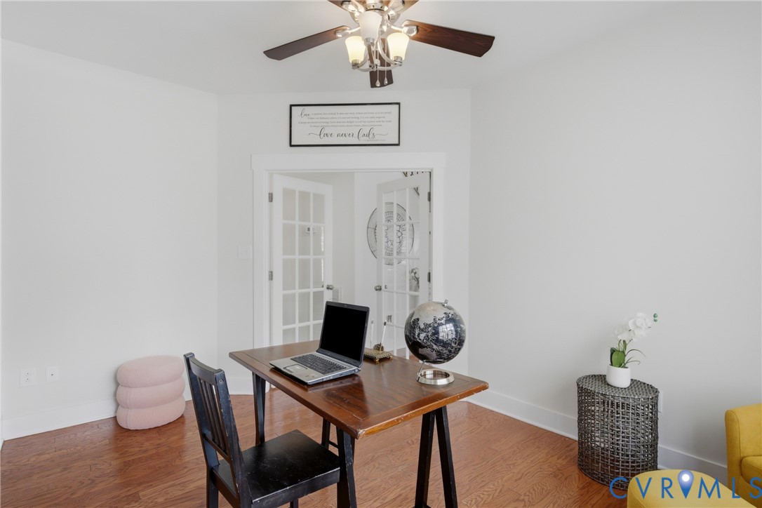 7551 English Boxwood Ln