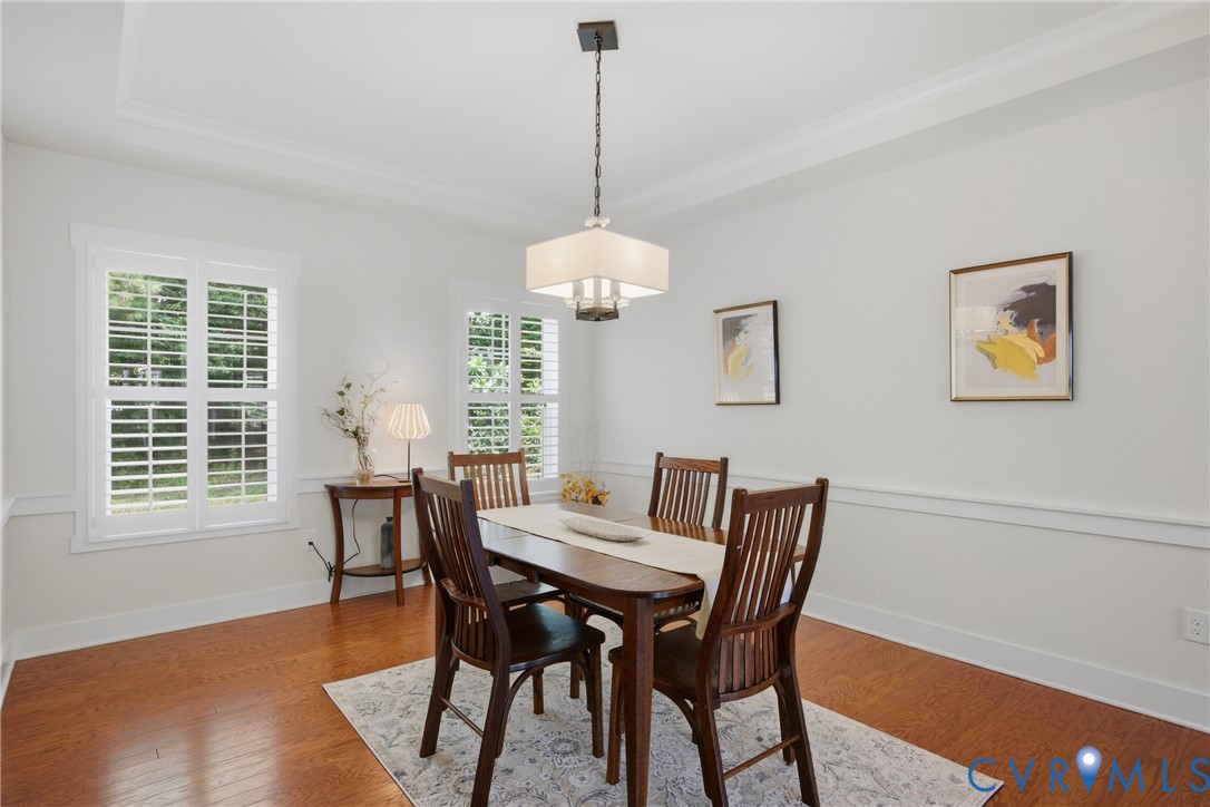 7551 English Boxwood Ln