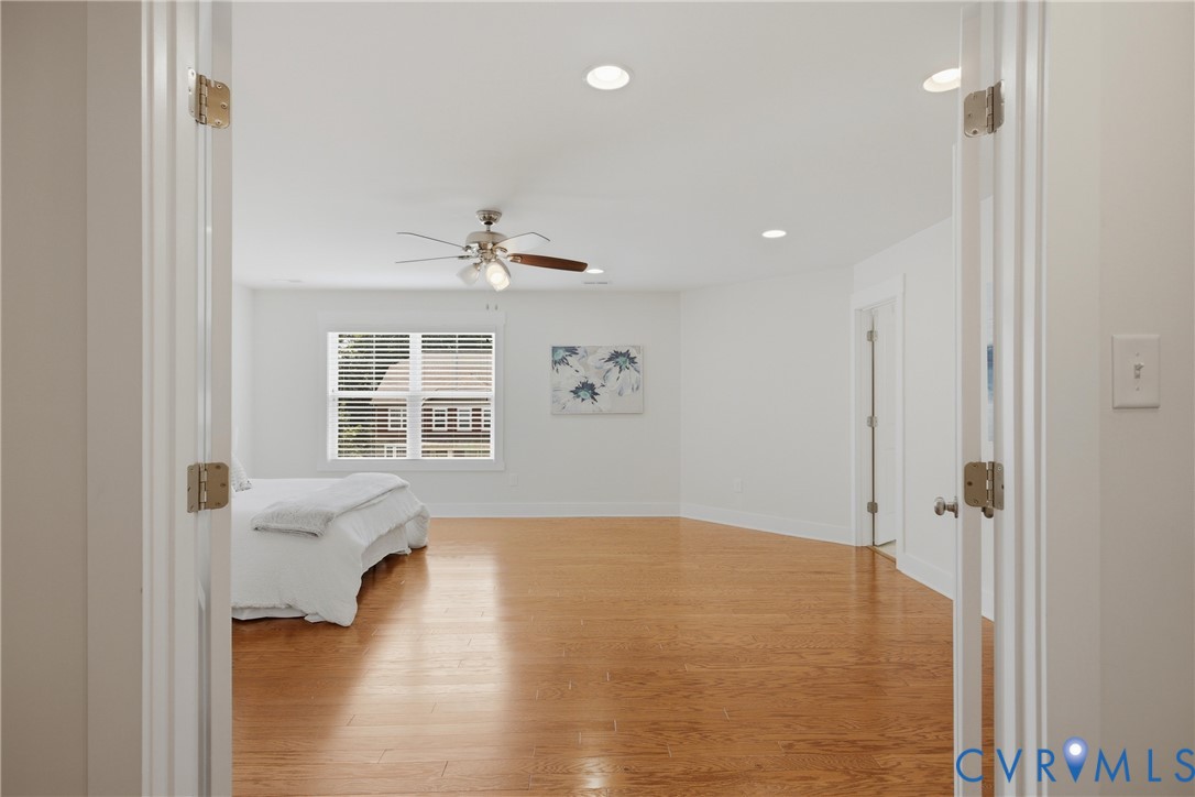 7551 English Boxwood Ln