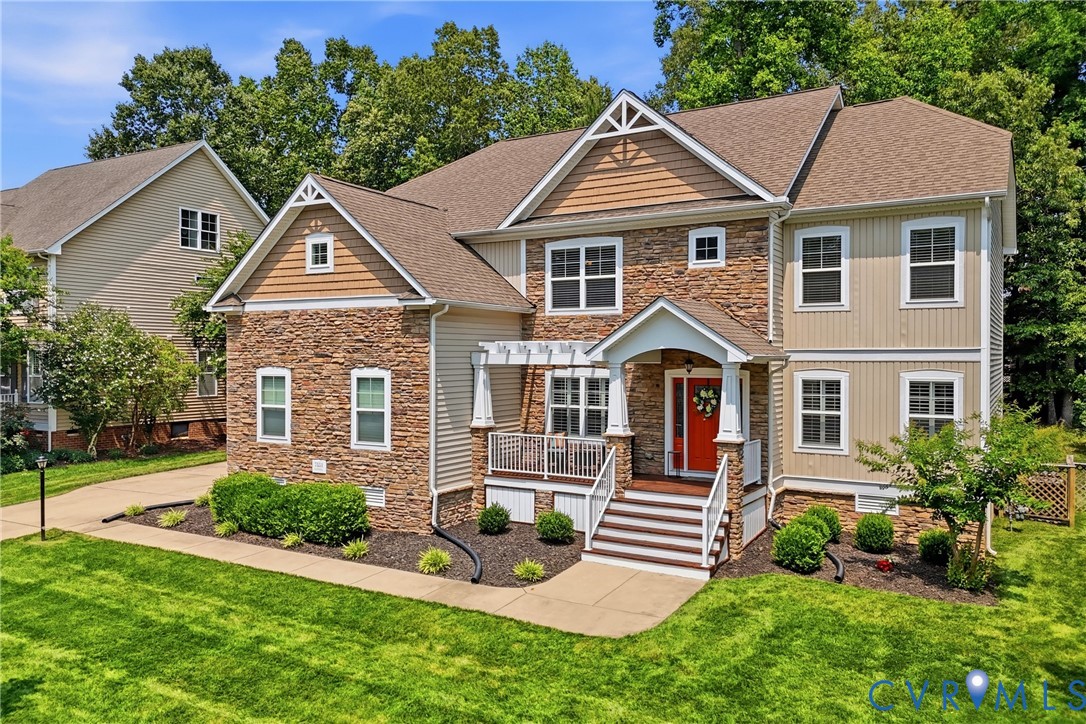 7551 English Boxwood Ln
