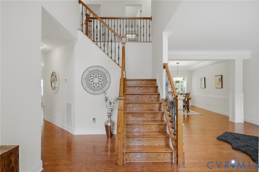 7551 English Boxwood Ln