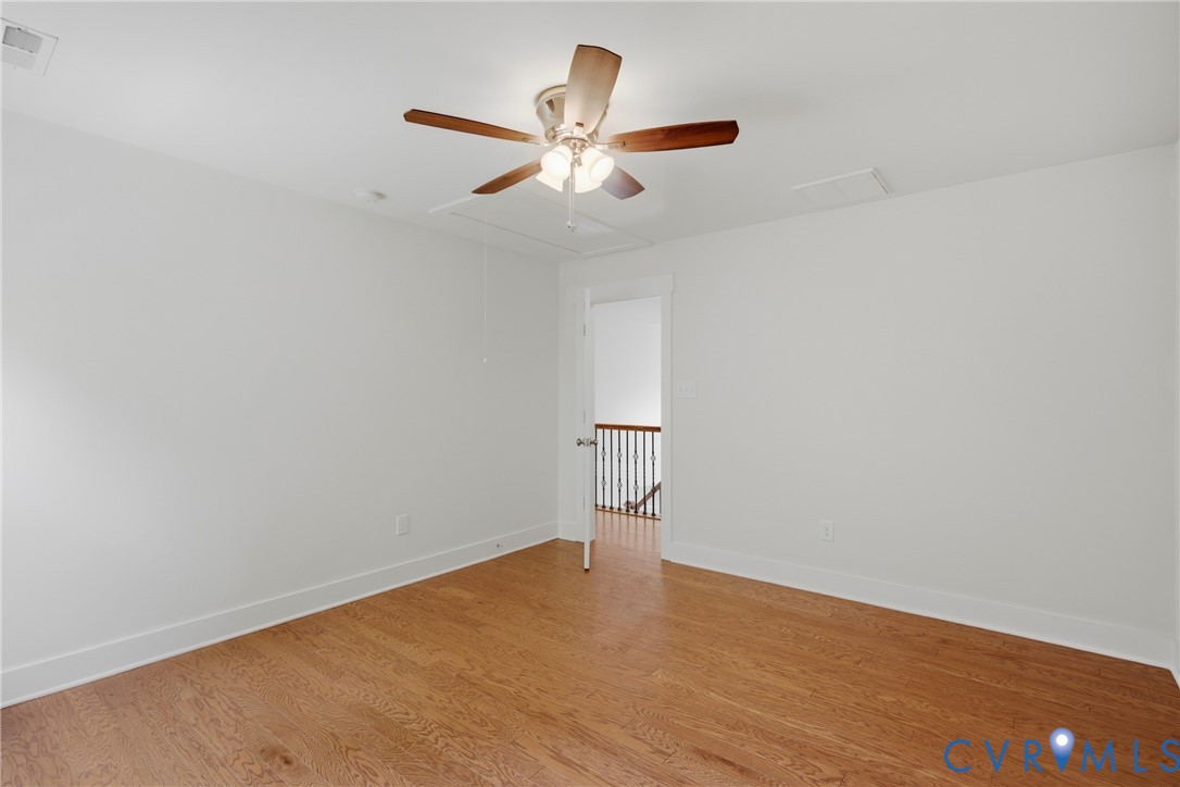 7551 English Boxwood Ln