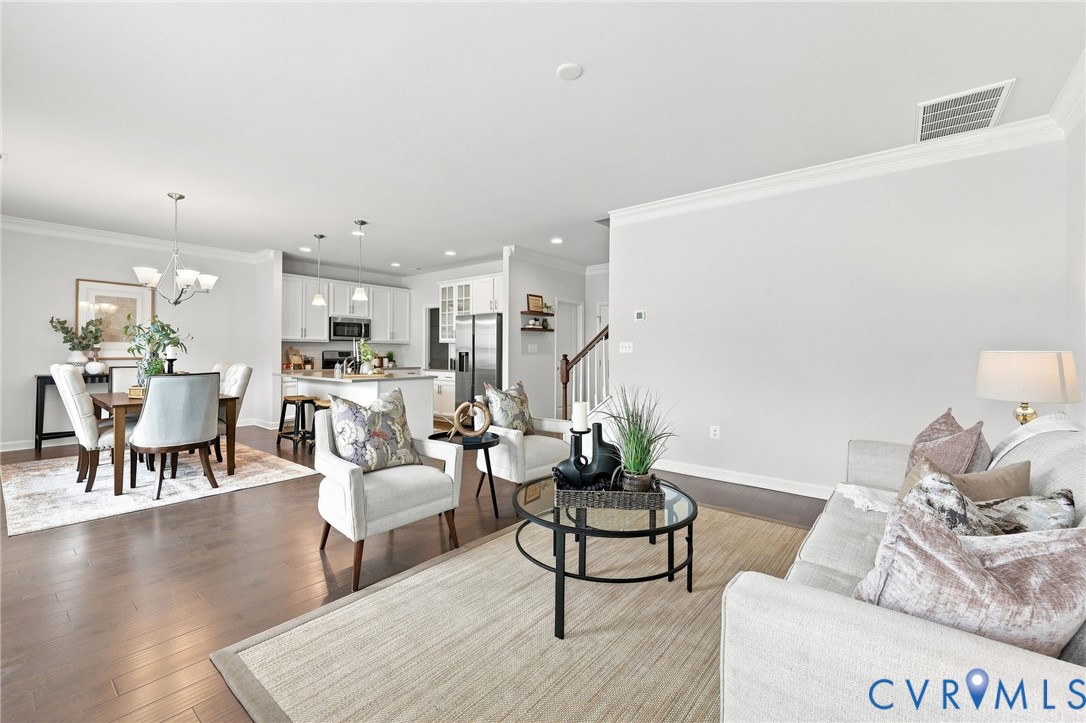 8147 Carriage Homes Dr