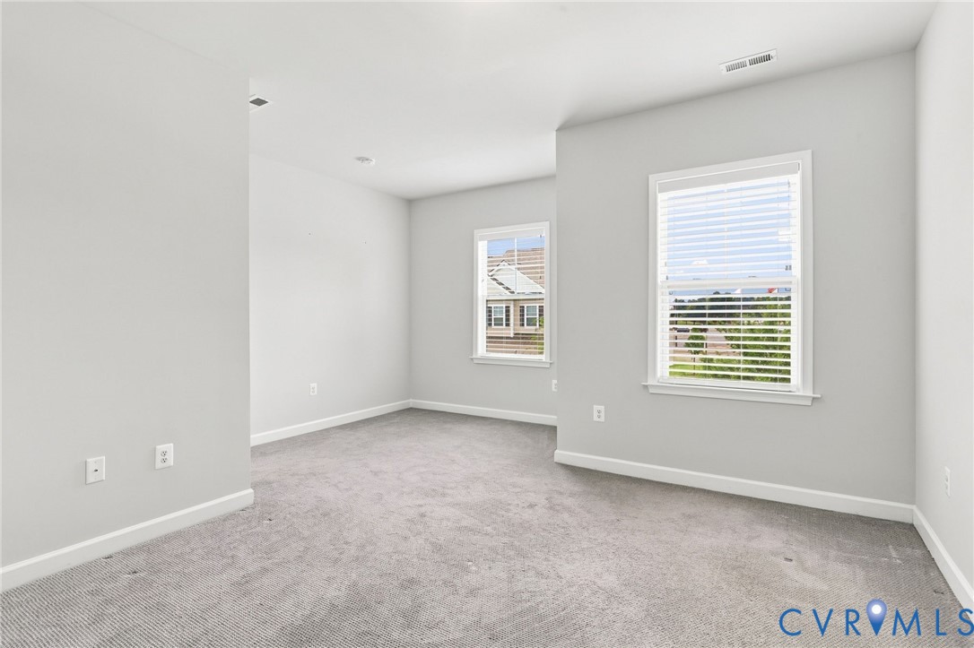 8147 Carriage Homes Dr