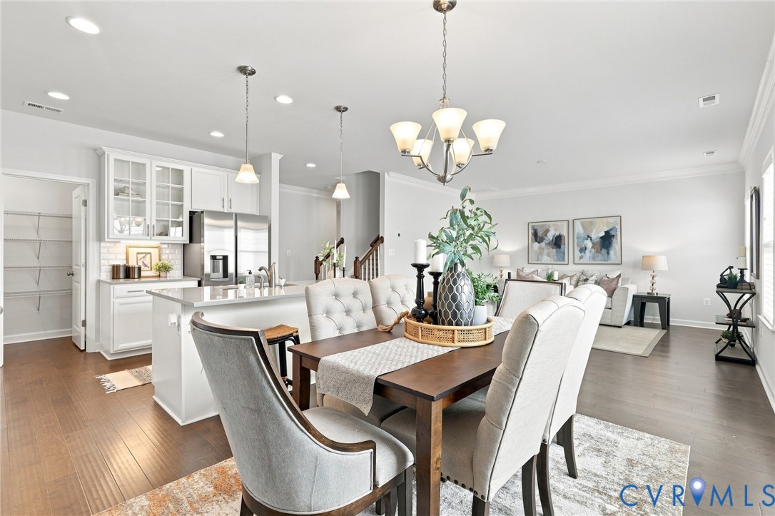 8147 Carriage Homes Dr