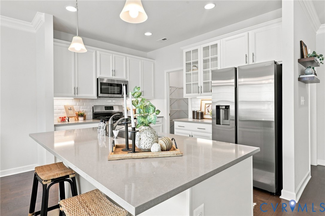 8147 Carriage Homes Dr