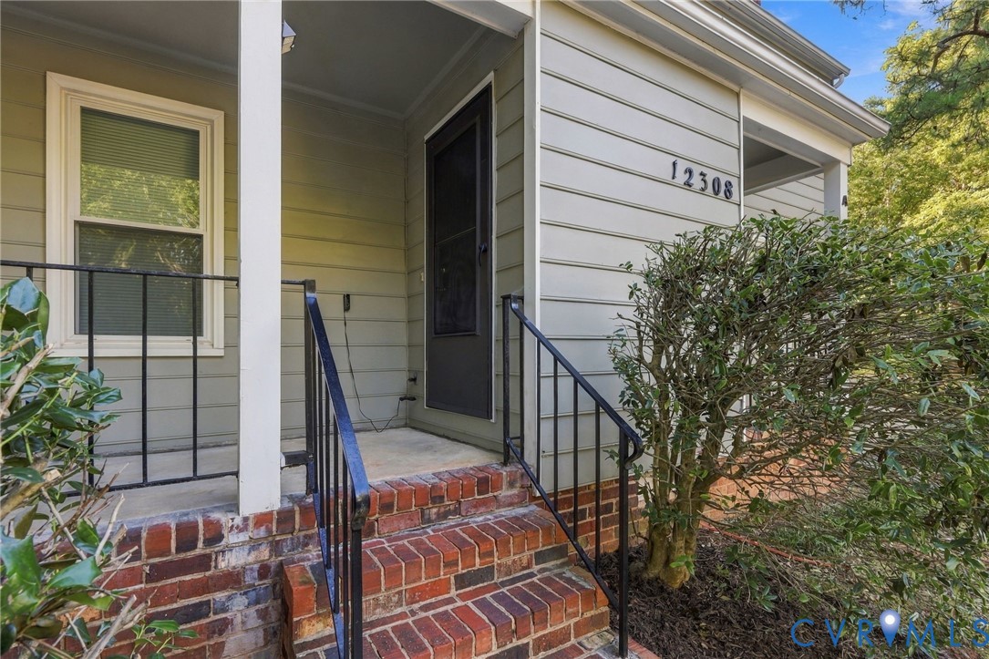 12308 Poplar Forest Dr