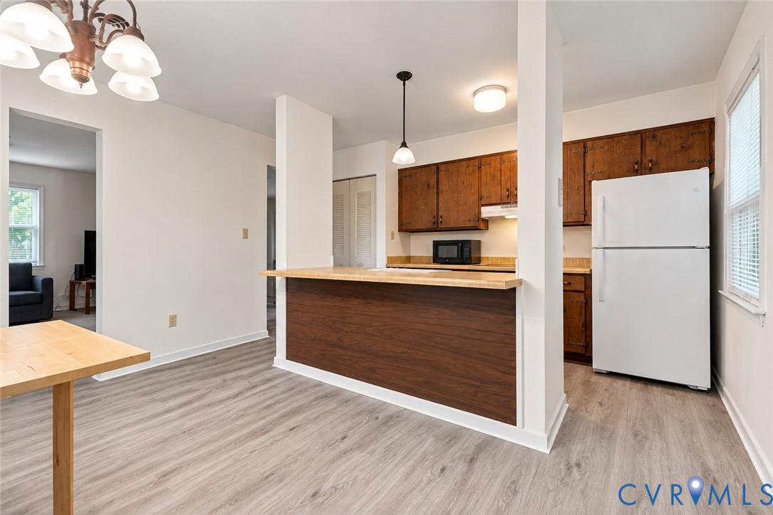 12308 Poplar Forest Dr
