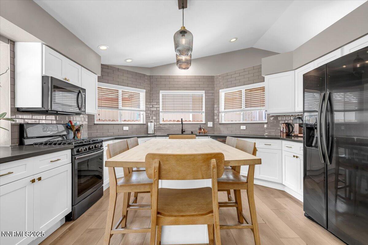 5026 Palo Alto Circle