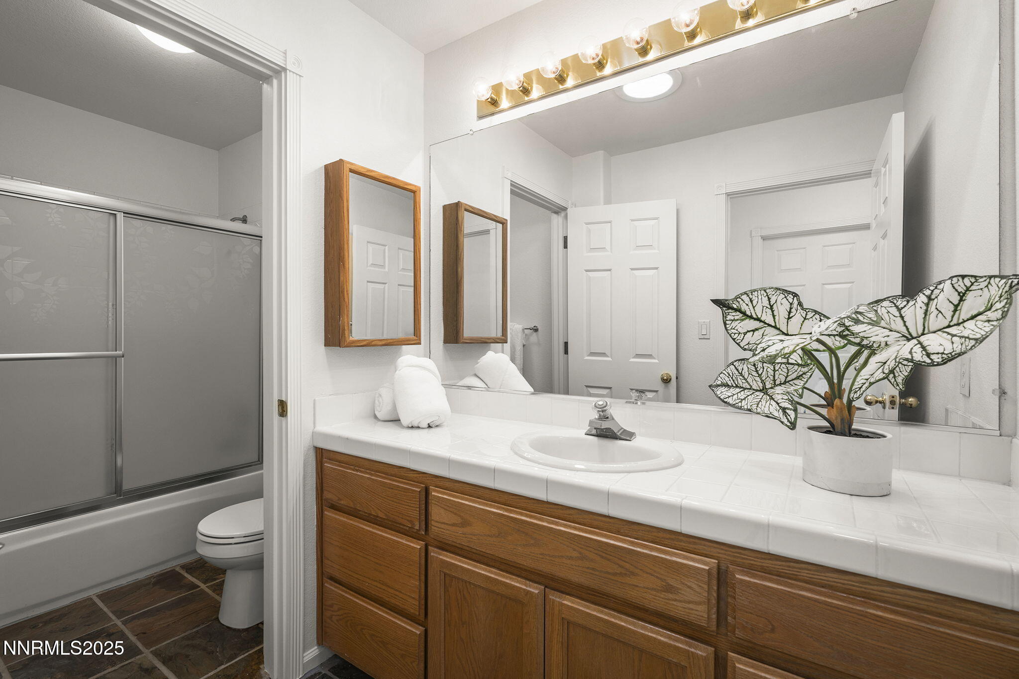 5409 Greenview Court