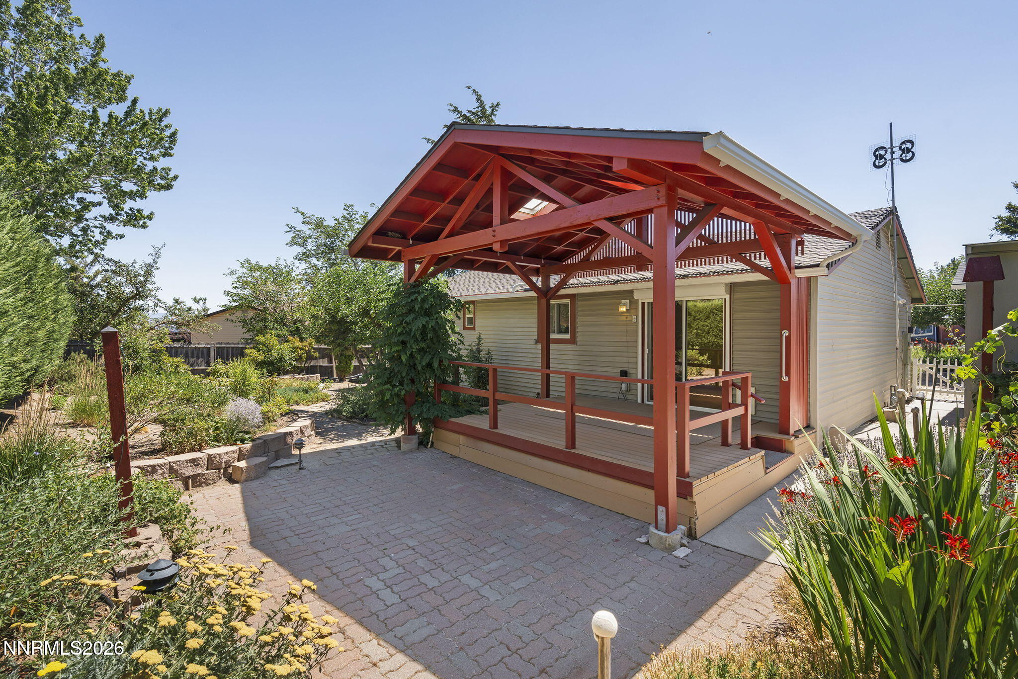 3907 Buckingham Square