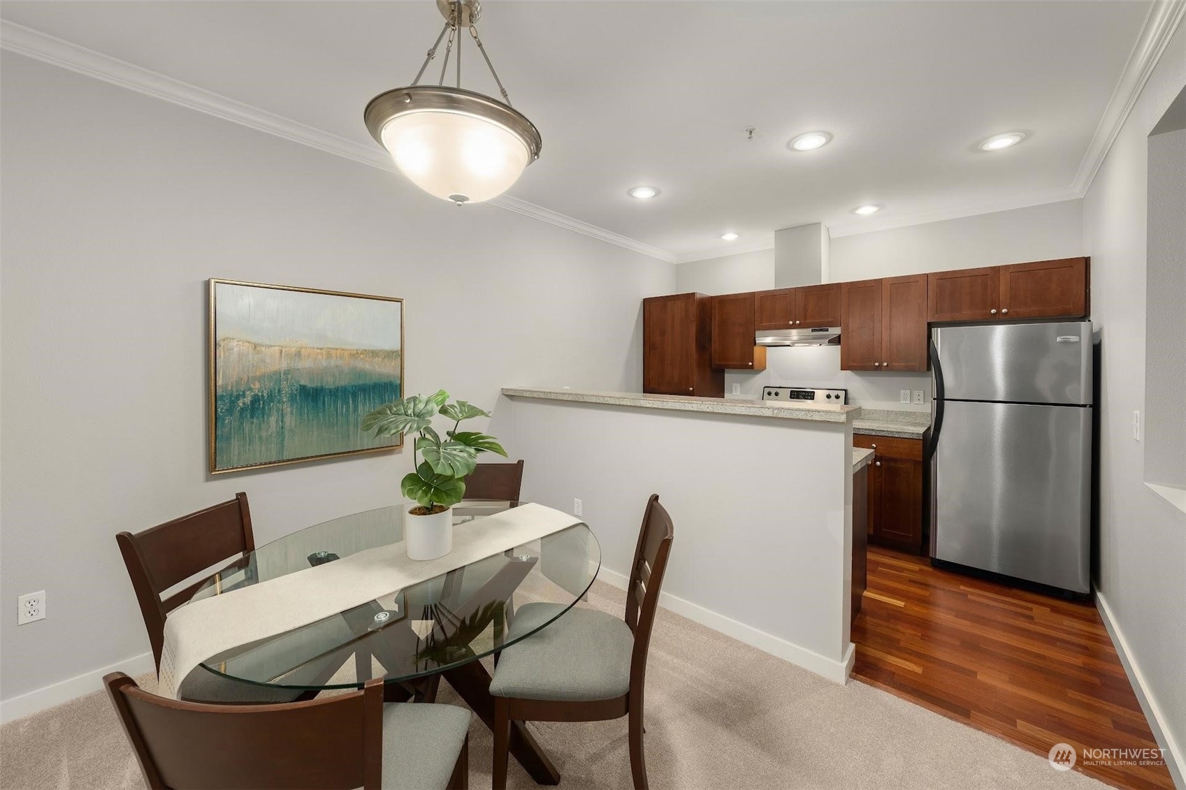 25025 SE Klahanie Boulevard Unit: E203