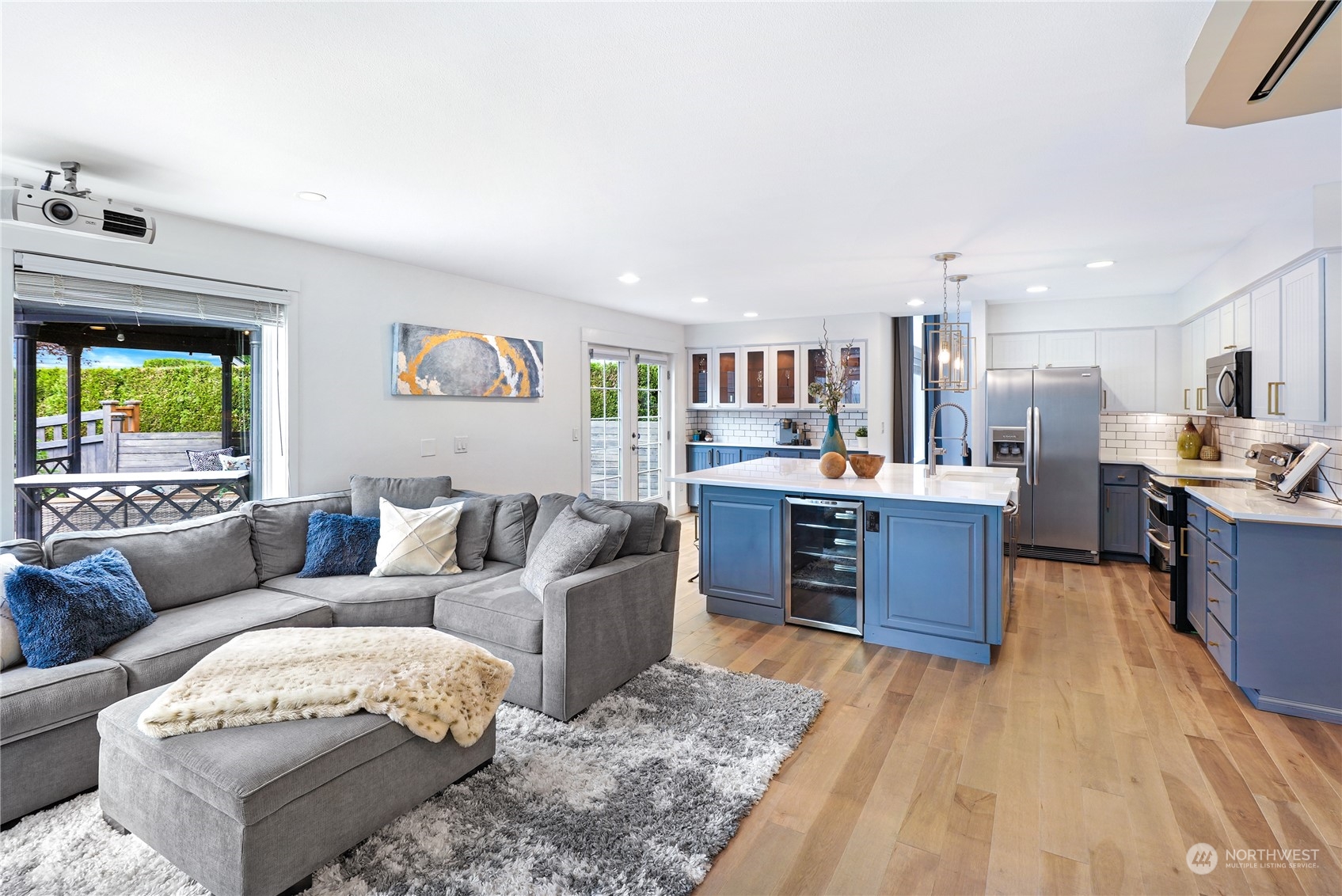 25521 223rd Court SE