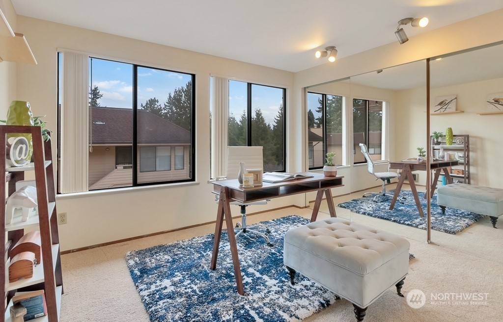 910 S 248th Street Unit: 5