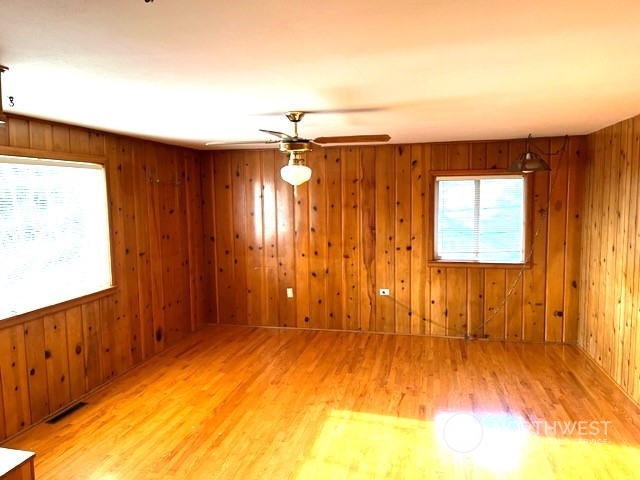 5602 N 23rd