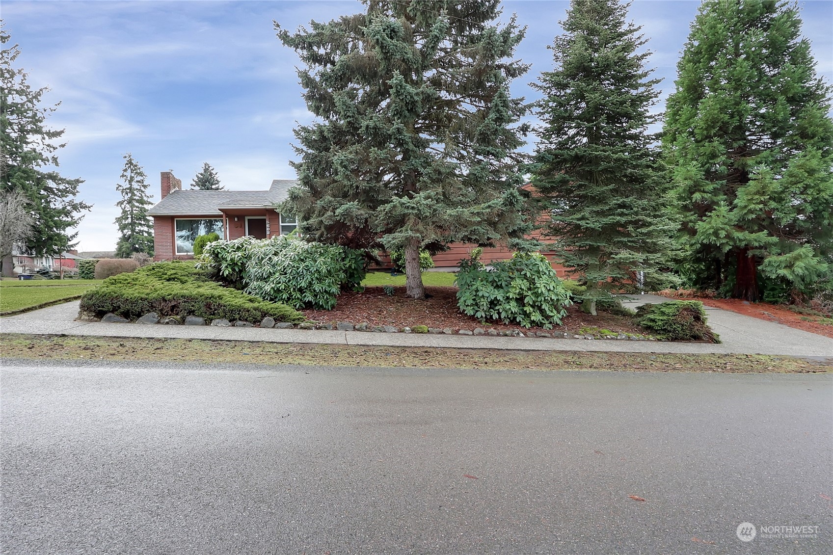 5602 N 23rd