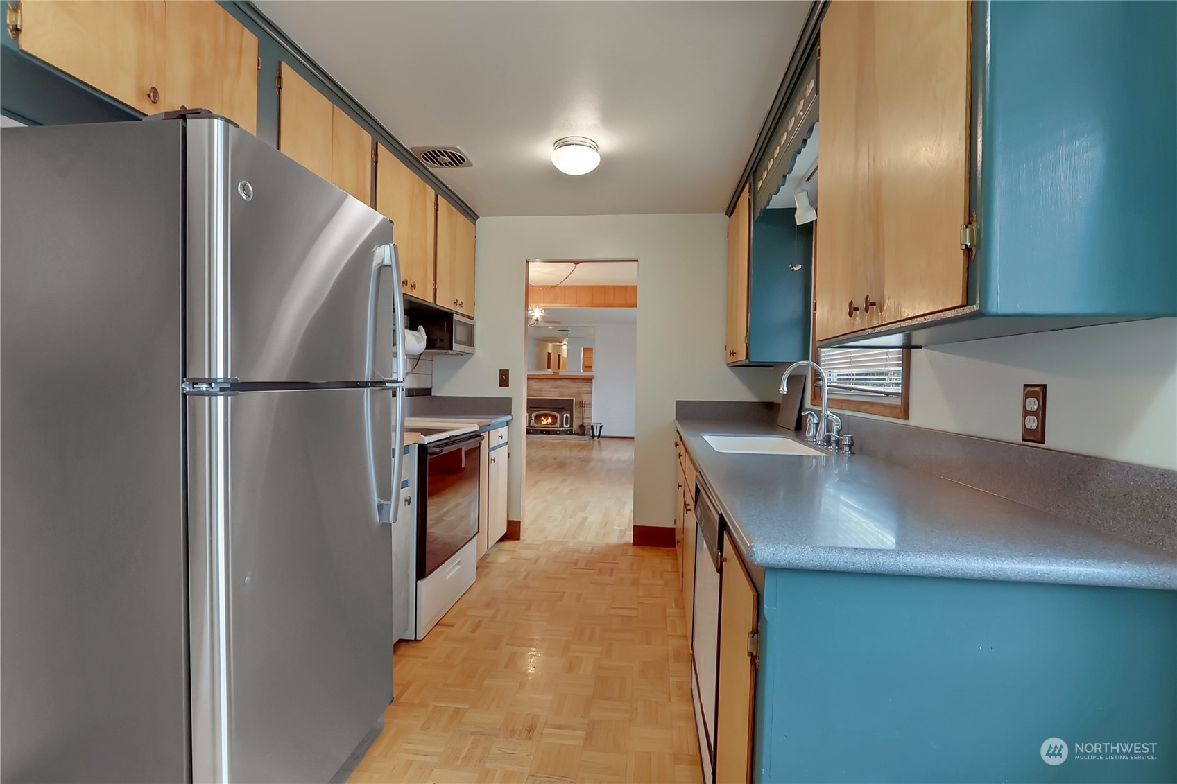 5602 N 23rd