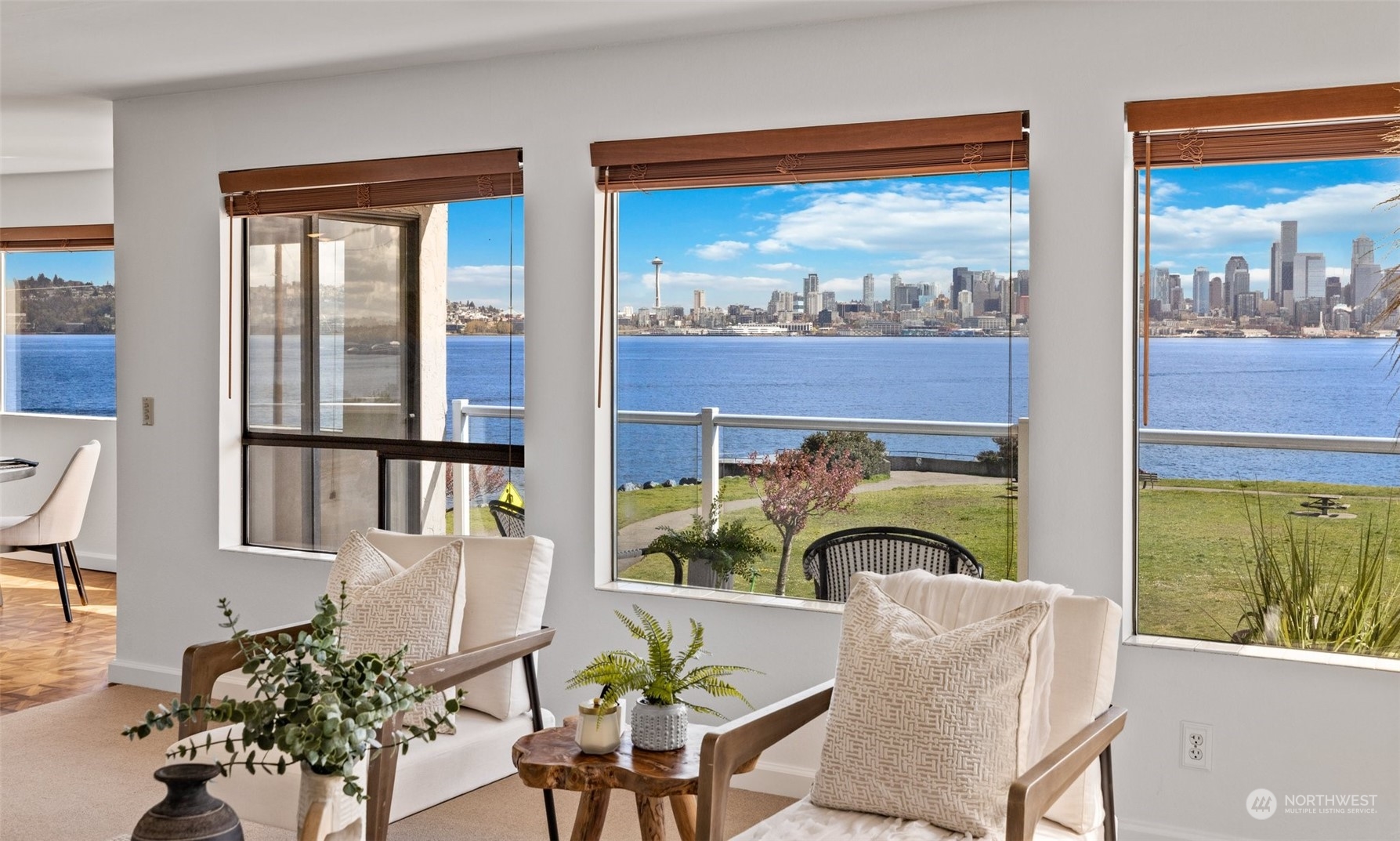 1101 Harbor Avenue SW Unit: 2B