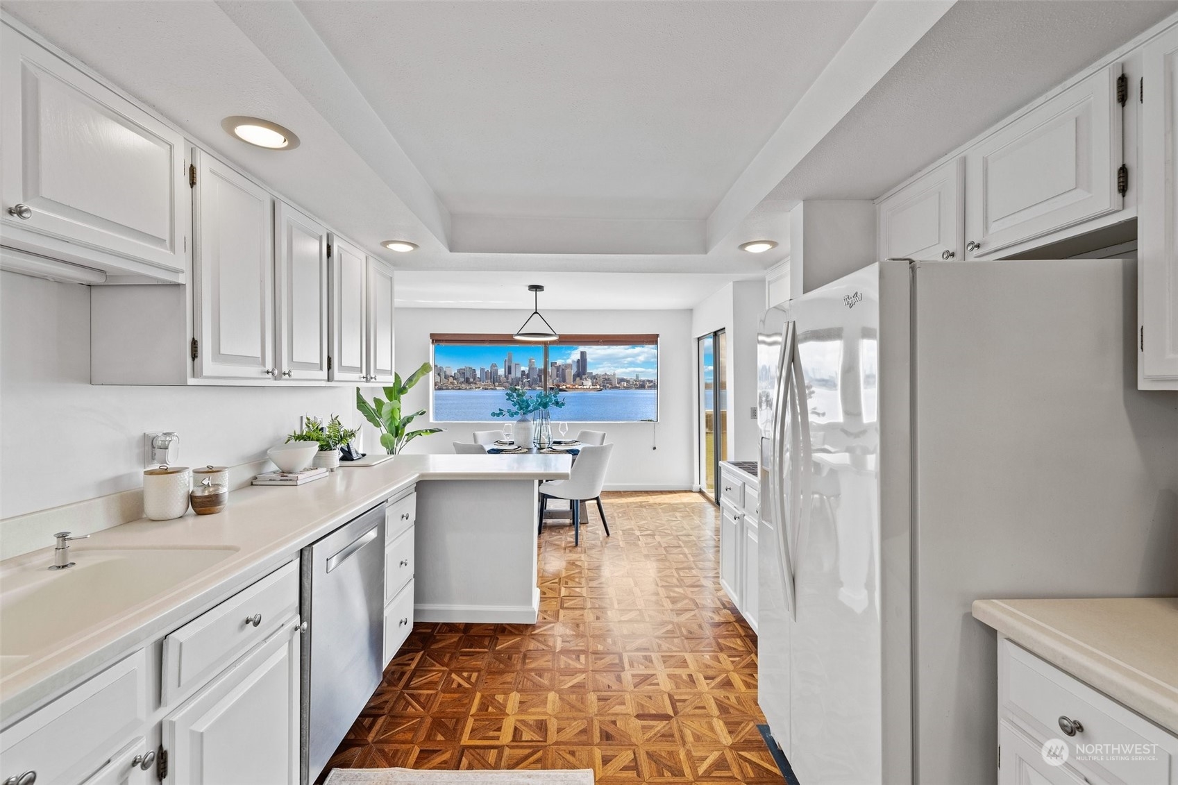 1101 Harbor Avenue SW Unit: 2B