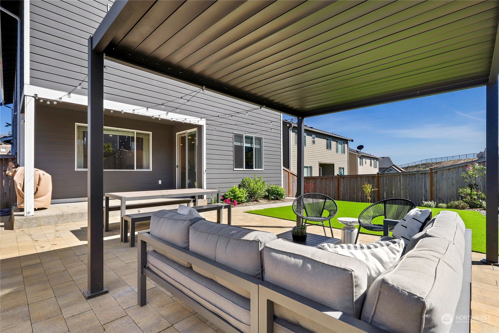 1025 Timberline Avenue