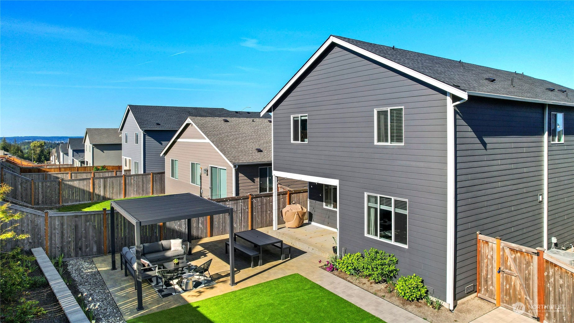 1025 Timberline Avenue