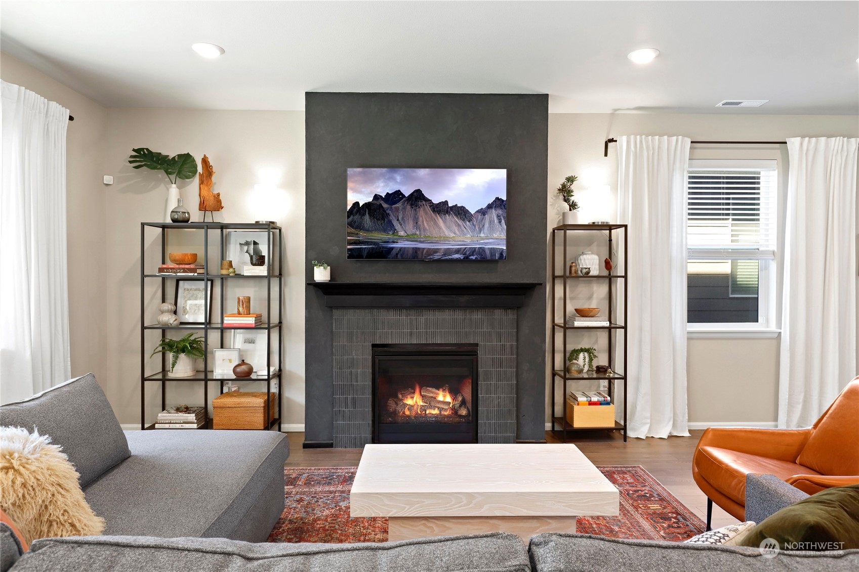 1025 Timberline Avenue