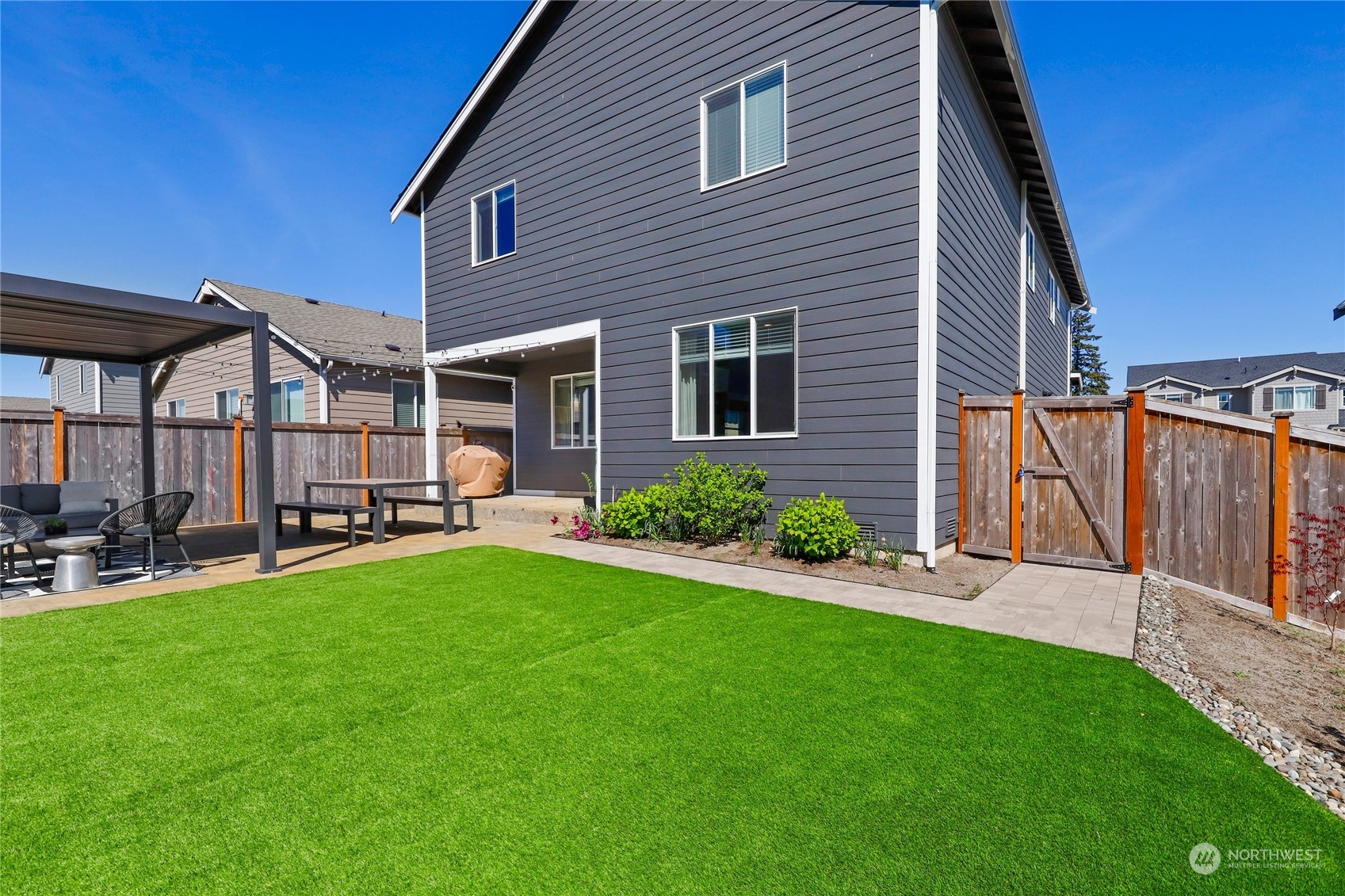 1025 Timberline Avenue