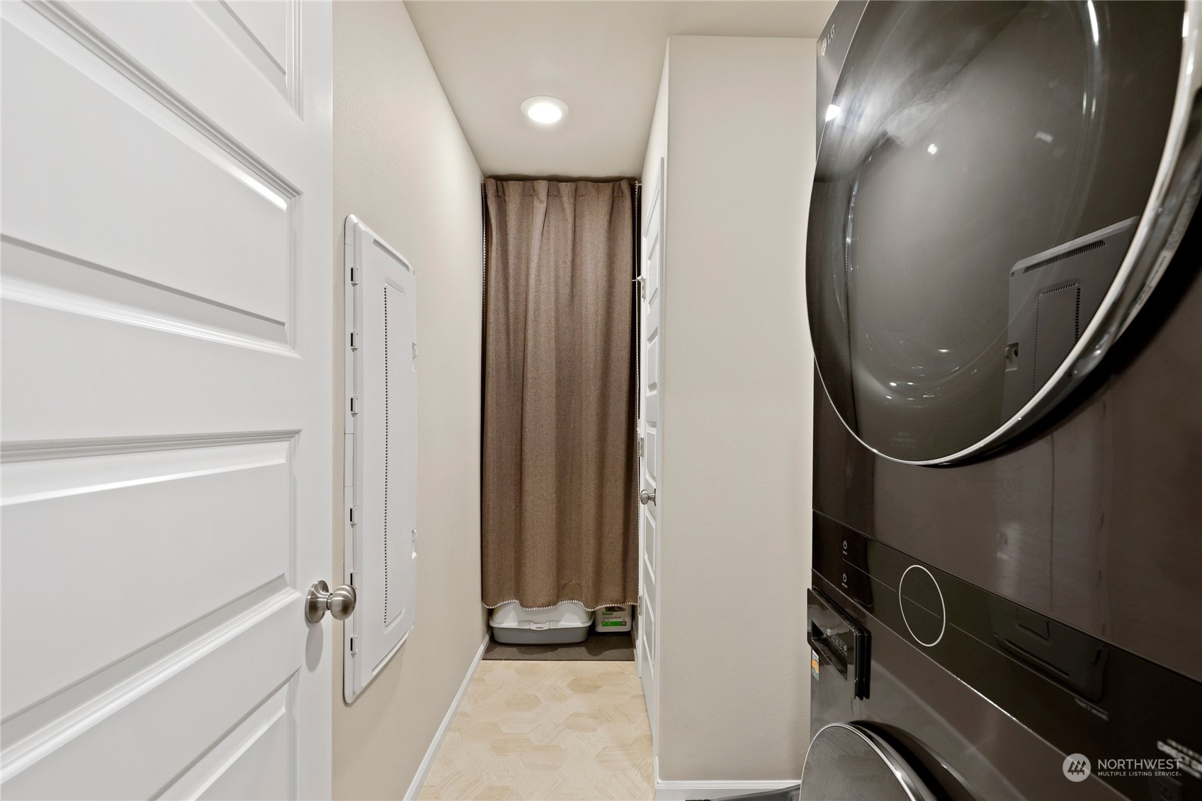 1025 Timberline Avenue