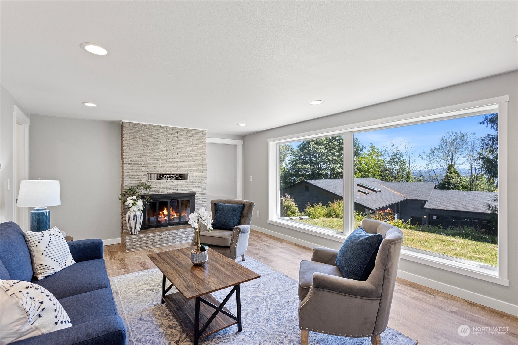 318 S 104th Street