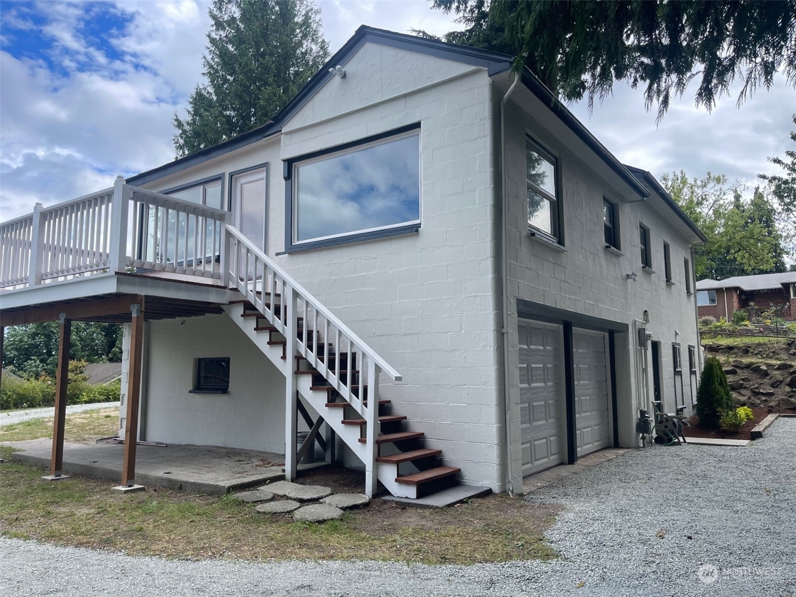 318 S 104th Street