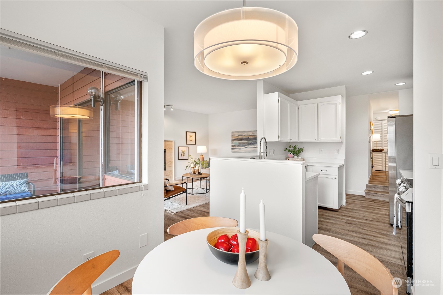 2028 Waverly Place N Unit: 101
