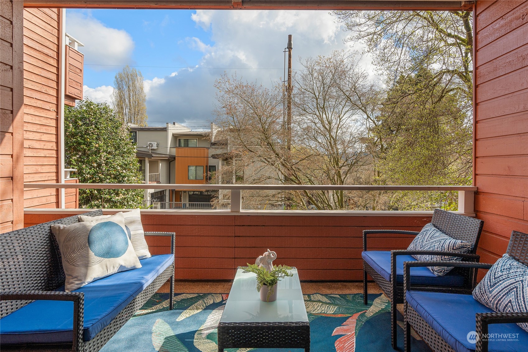 2028 Waverly Place N Unit: 101