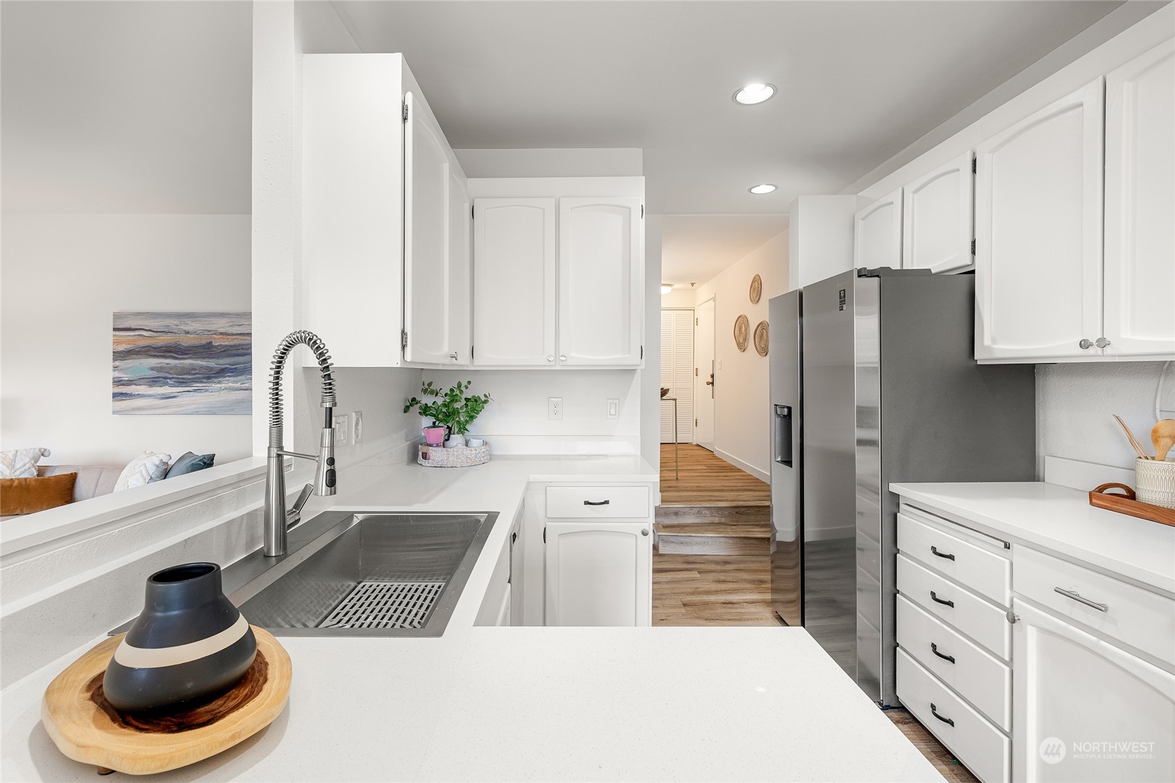 2028 Waverly Place N Unit: 101