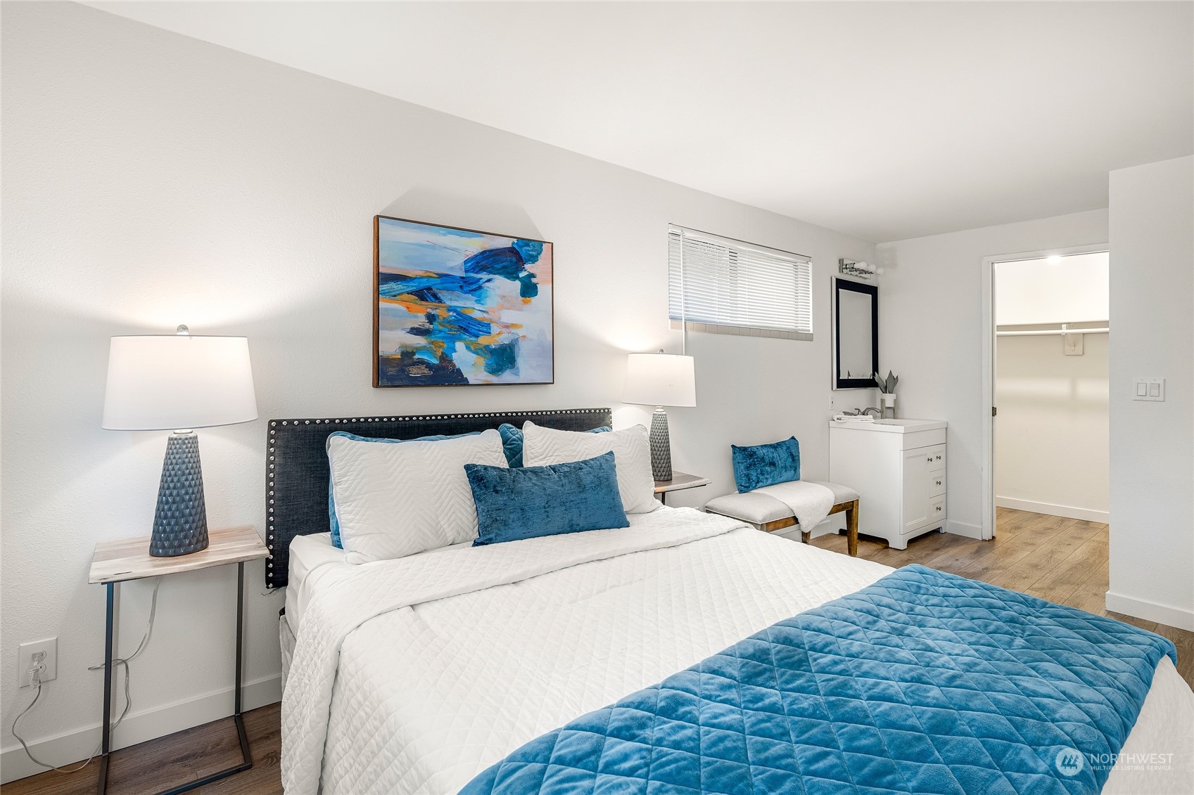 2028 Waverly Place N Unit: 101