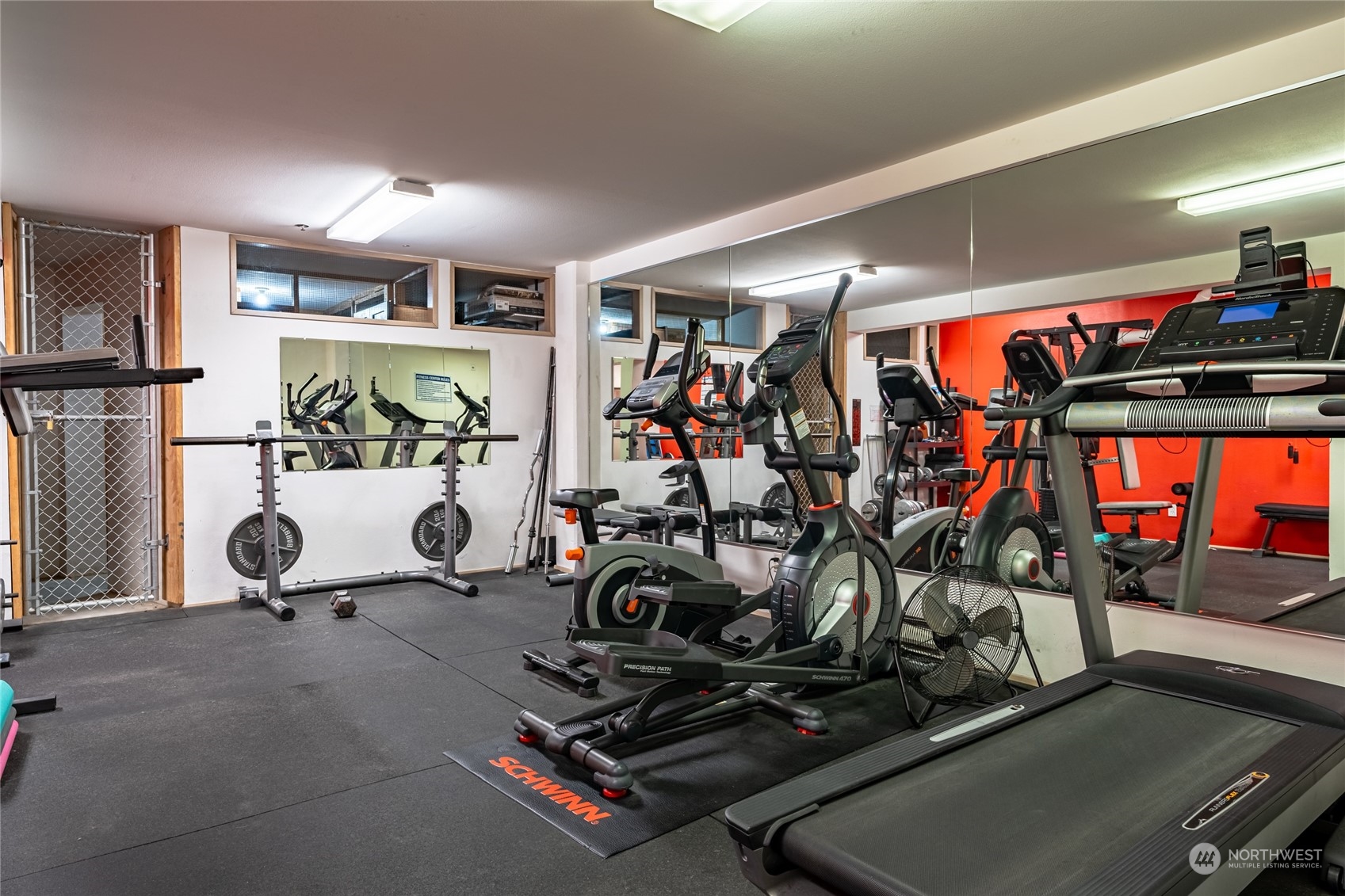 530 Melrose Avenue E Unit: 607