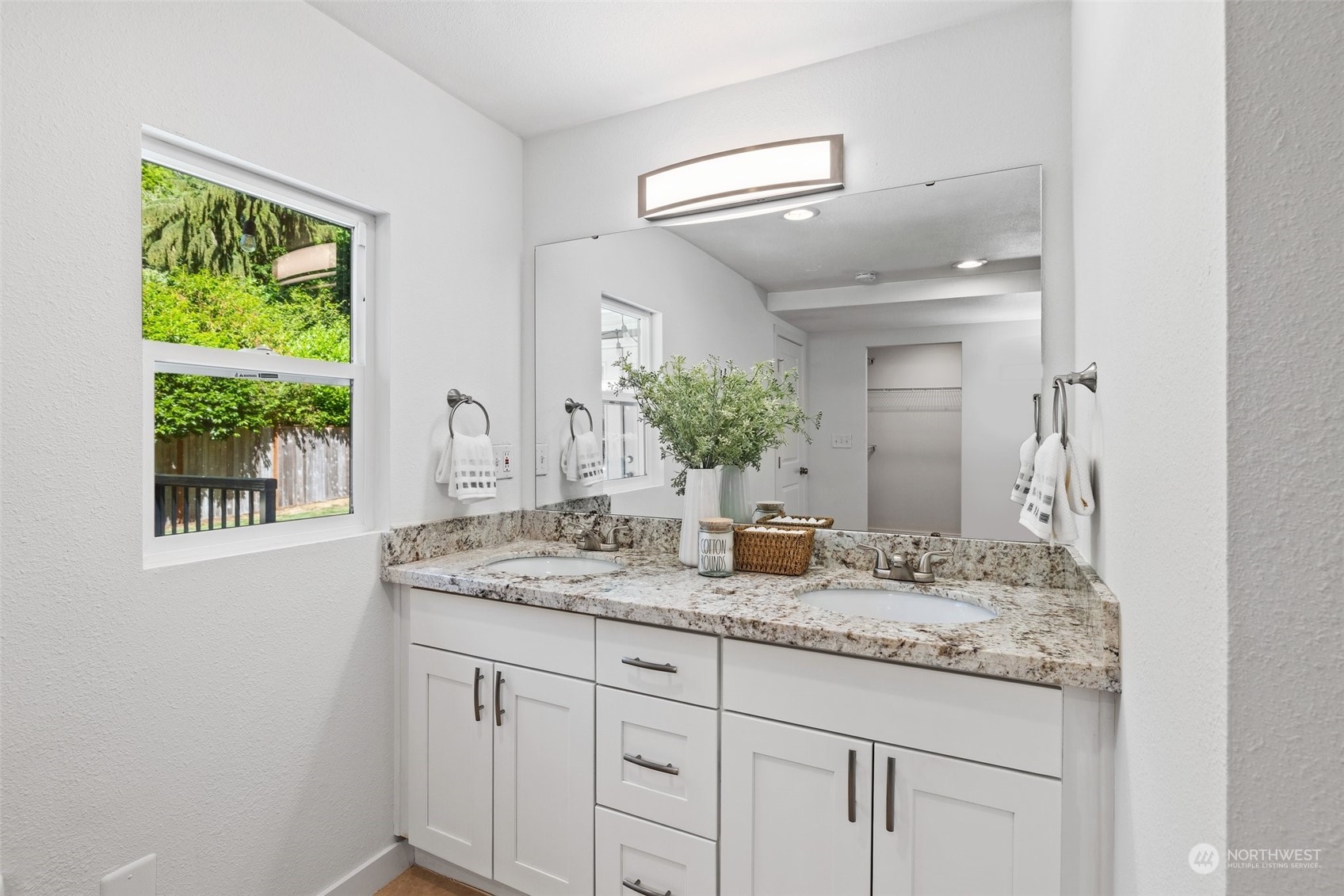 20624 Marine View Drive SW